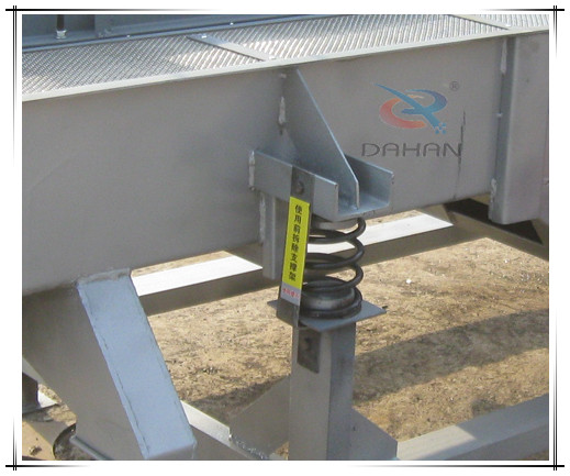 側(cè)掛式直線(xiàn)篩支撐架