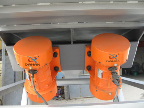 直線篩振動電機 直線篩振動電機